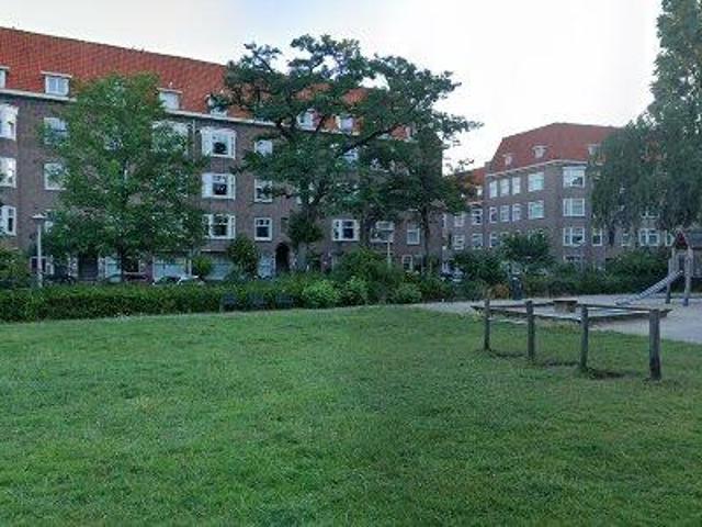 Appartement Van Tuyll van Serooskerkenplein in Amsterdam
