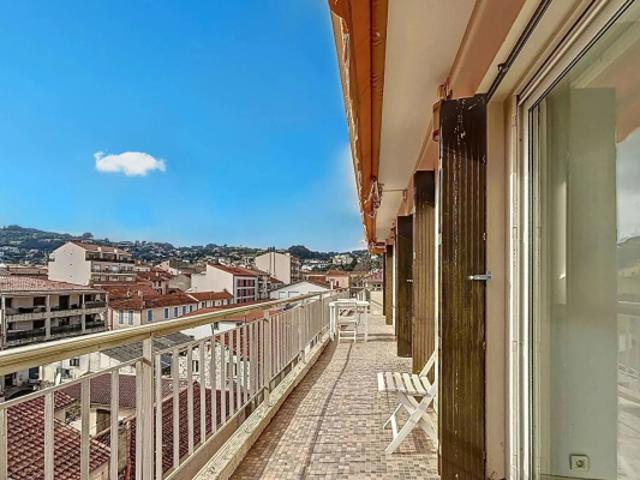 Appartement Vallauris 3 pièce 56 m2 avec garage et cave