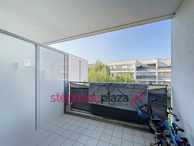Appartement Vaulx En Velin 3 pièce s 61.73 m2