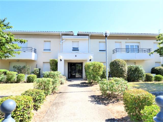 Appartement VAYRES T3 64.07 m2