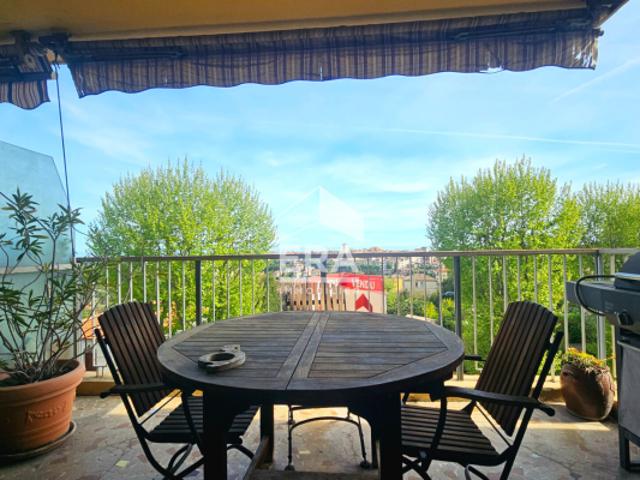 Appartement Vence 4 pièce s 98 m2 Vue Mer et Cité Historique