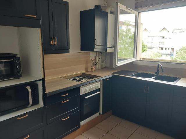 Appartement Venissieux 4 pièce s