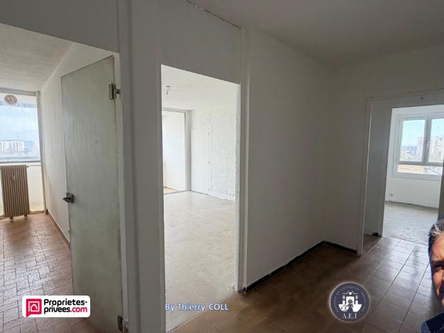 Appartement Vénissieux 5 pièce s 93.67 m2