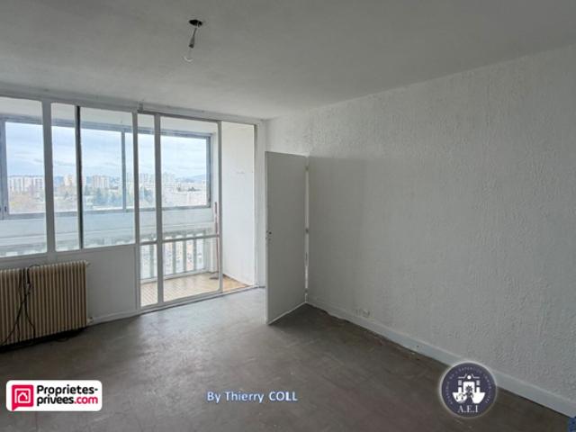 Appartement Vénissieux 5 pièce s 93.67 m2