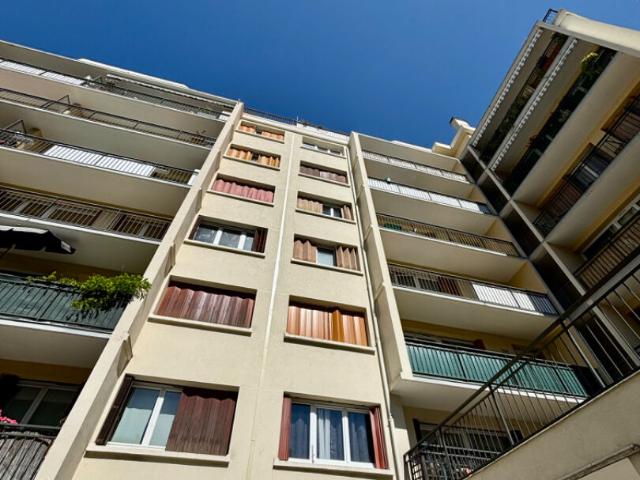 Appartement Versailles 1 pièce 12 m2, Versailles