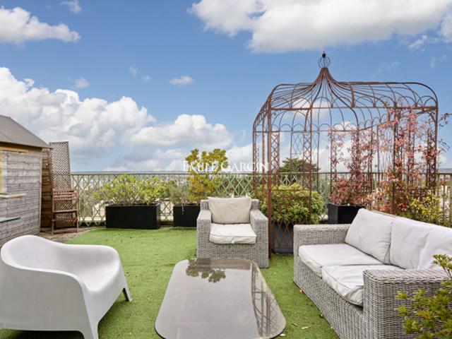 Appartement Versailles 2 pièces, 46.08 m2 avec une terrasse de 87 m²