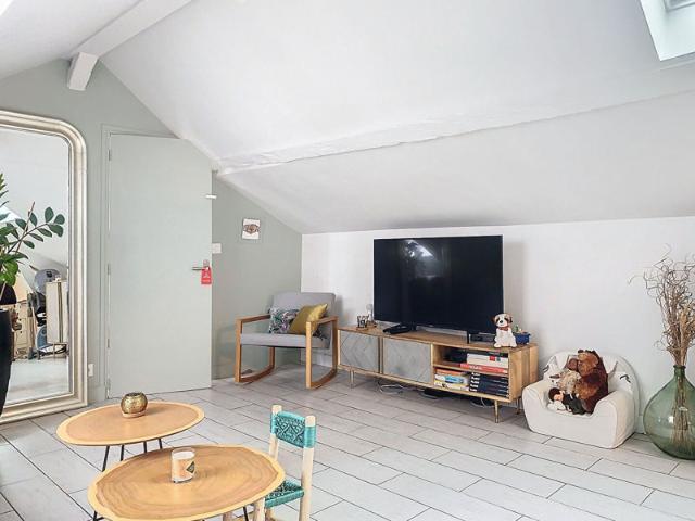 APPARTEMENT VINCENNES 2 PIÈCES MEUBLÉ 50M2