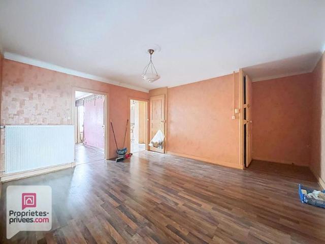 Appartement Vic Sur Seille 4 pièce s 90 m2
