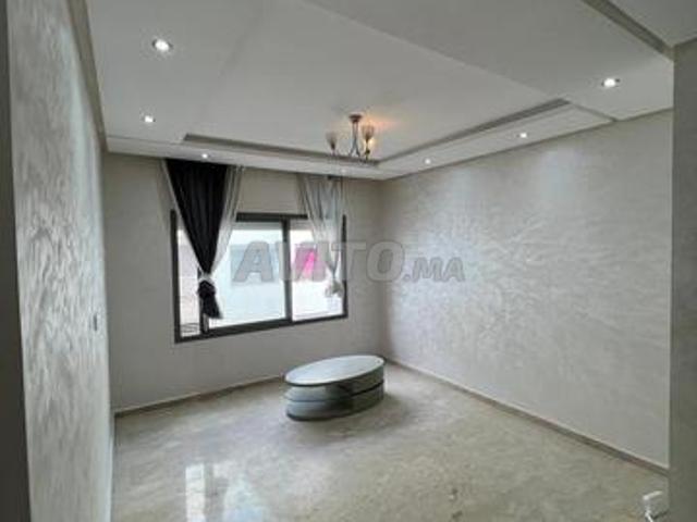 Appartement vide non meublé face OCP côté CFC
