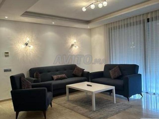 Appartement vide à louer 100 m² à Hay Riad 11000dhs
