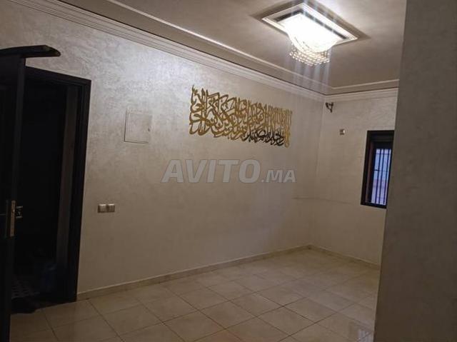 Appartement vide à louer à côté de Mabrouka