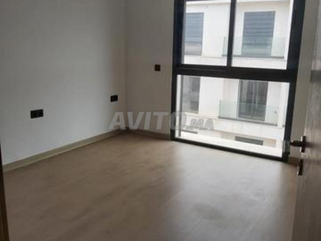 Appartement vide à louer à Founty