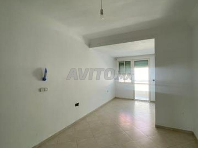 Appartement vide à louer à Harhoura, Temara