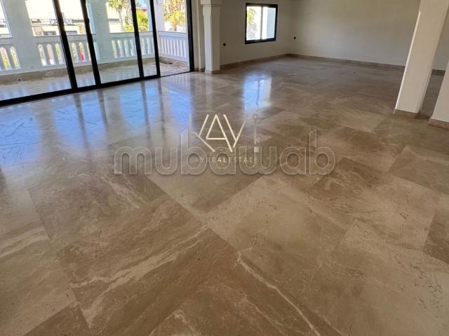 Appartement vide à louer – Boubana