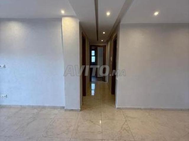 Appartement vide à louer longue Coralia Agdal