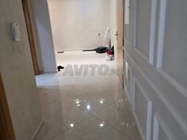 Appartement vide à louer Tanger route Rabat avenue armée royale