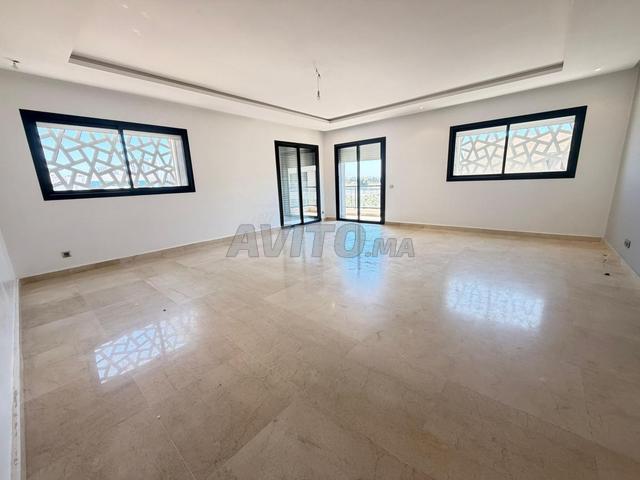 Appartement vide à Prestigia