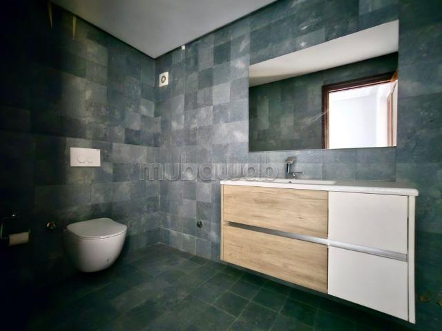 Appartement Vide Racine