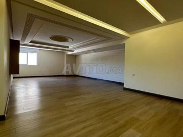 Appartement vide 195m² à louer quartier riad tetouan