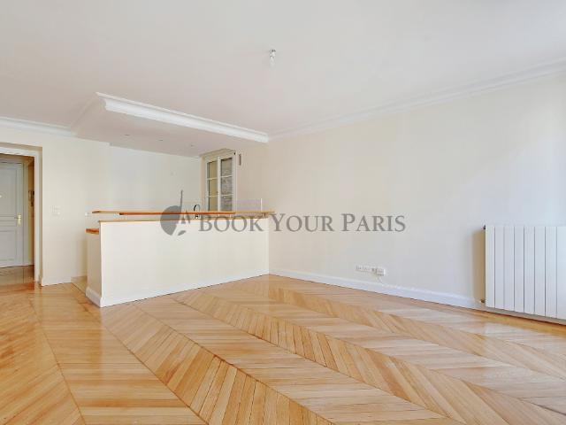 appartement vide 2 chambres, 74m² paris 7ème 2550€
