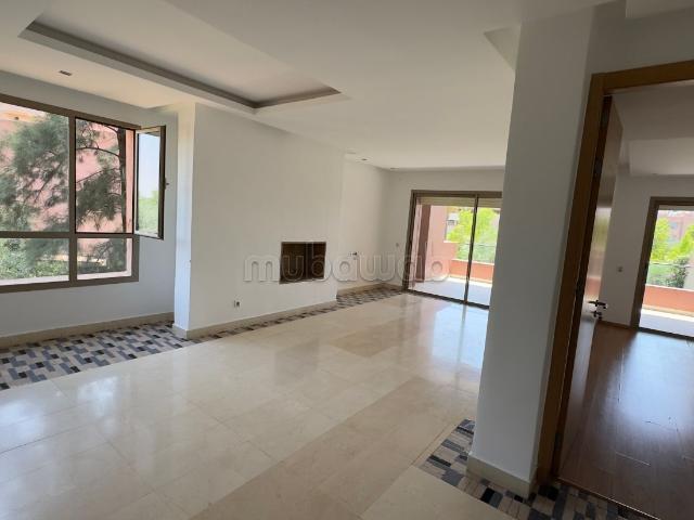Appartement vide 2 chambres vue piscine à louer longue durée prestigia golf city Marrakech