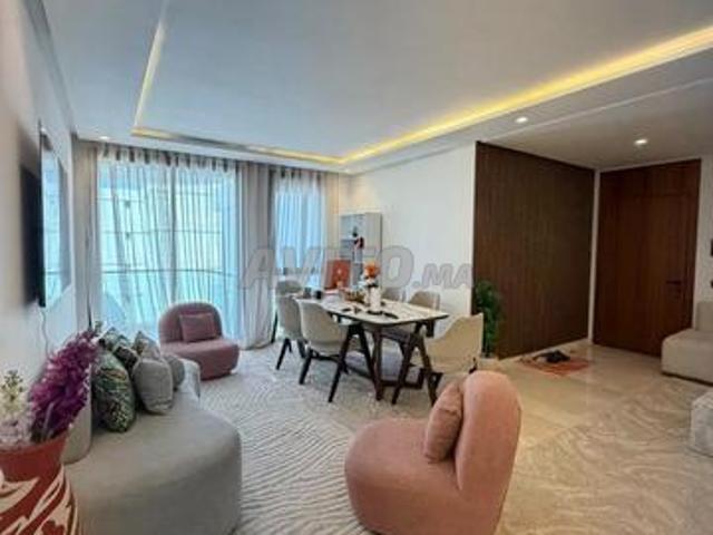 Appartement vide 3 chambres CFC 5ème étage