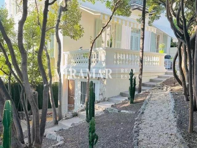 Appartement / Villa Cimiez 147m² Nice