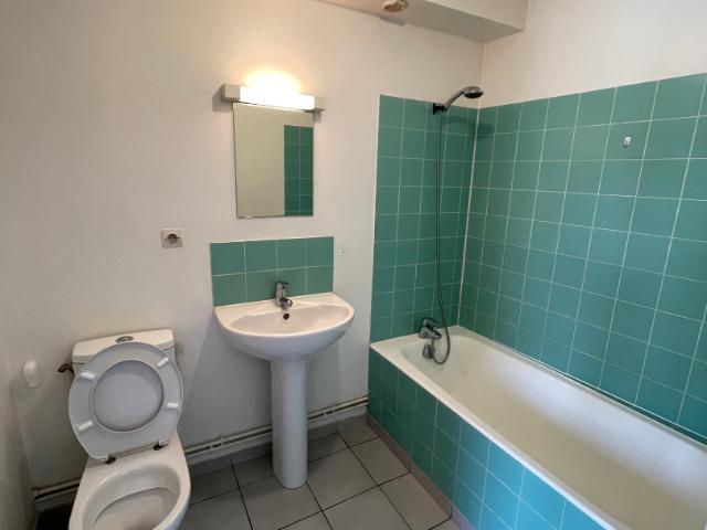 Appartement Villebon Sur Yvette 1 pièce s 23.45 m2