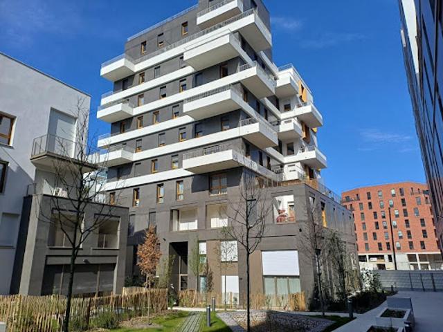 Appartement Vitry sur Seine 3 pièces LA PLACE. ARDOINES