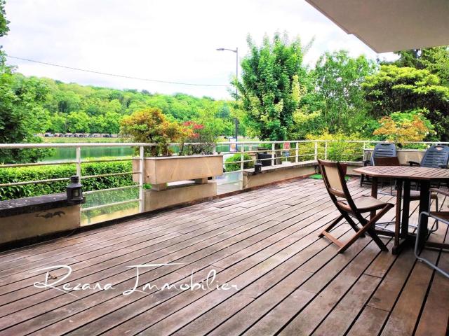 Appartement vue Seine avec terrasse 40 m² à Melun 119m² Melun