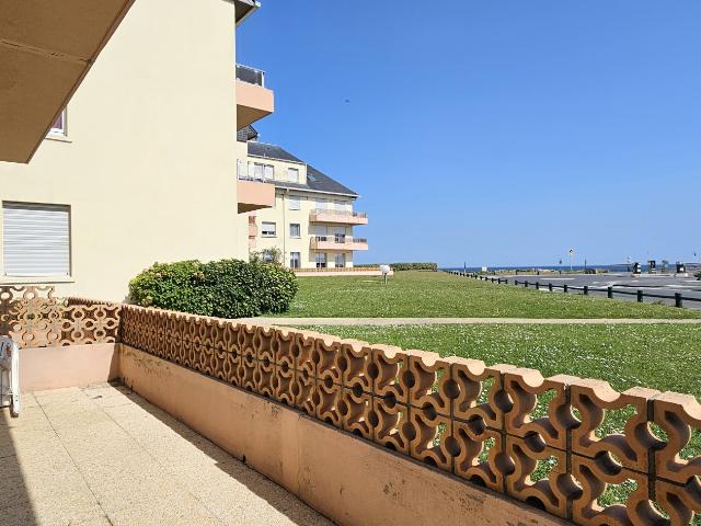 Appartement Vue port Cave et parking