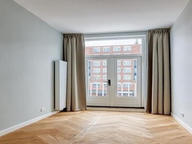 Appartement Witte de Withstraat in Den Haag