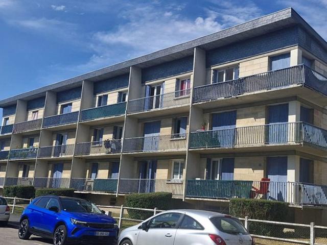 Appartement Yvetot 2 pièces + balcon