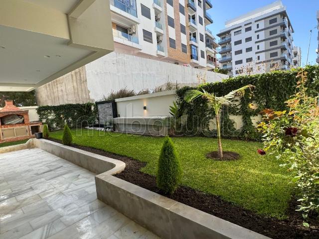 Appartement à Malabata avec Jardin privatif