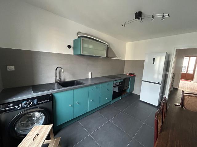 Appartement à Aix les Bains 73100, 3 pièces, de 77m² à 1 000 €