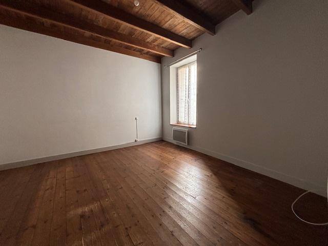 appartement à Beauvoir sur Niort APPARTEMENT À LOUER CENTRE VILLE BEAUVOIR SUR NIORT
