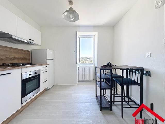 APPARTEMENT A BRIVE LA GAILLARDE