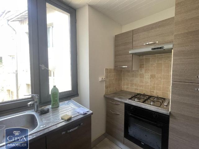 Appartement à Chambéry 73000, 1 pièces, de 19m² à 361 €