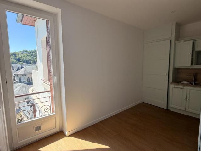 Appartement à Chambéry 73000, 2 pièces, de 59m² à 900 €