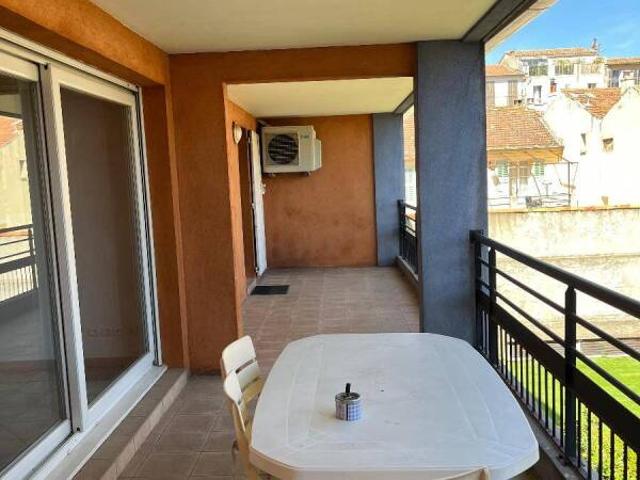 Appartement à Draguignan 83300