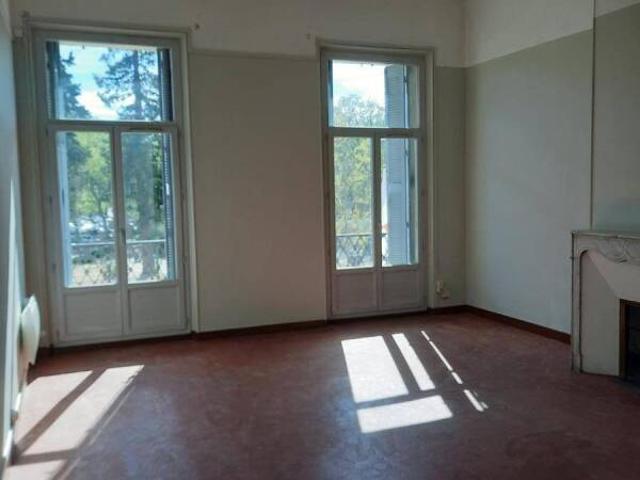 Appartement à Draguignan 83300