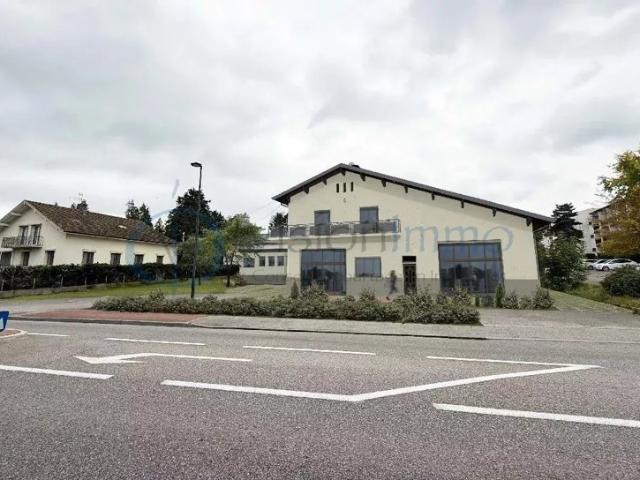 Appartement à façonner en hyper centre de Valleiry