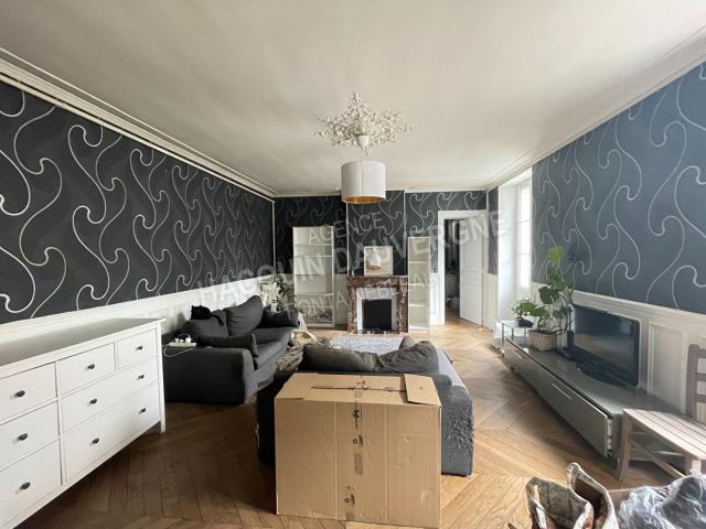 Appartement à FONTAINEBLEAU