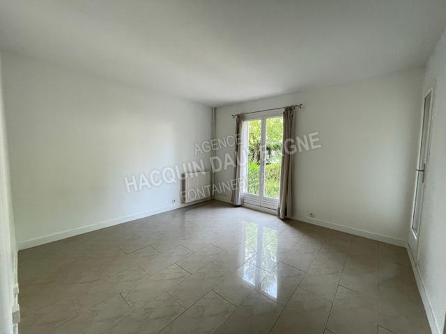 Appartement à FONTAINEBLEAU