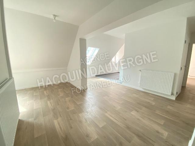 Appartement à FONTAINEBLEAU