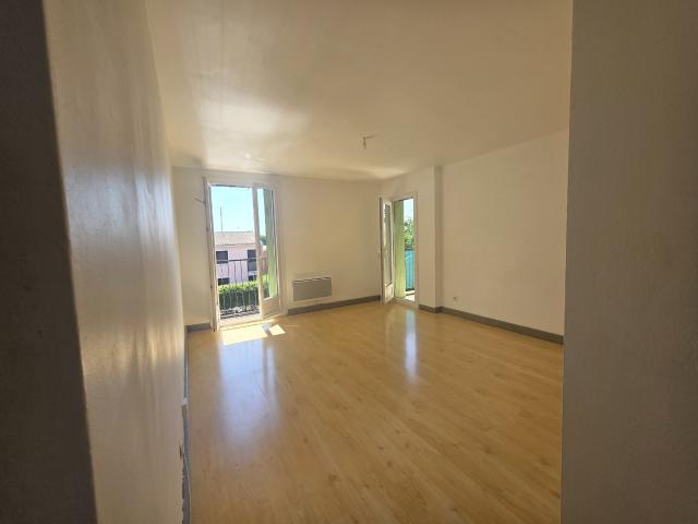 Appartement à Garons