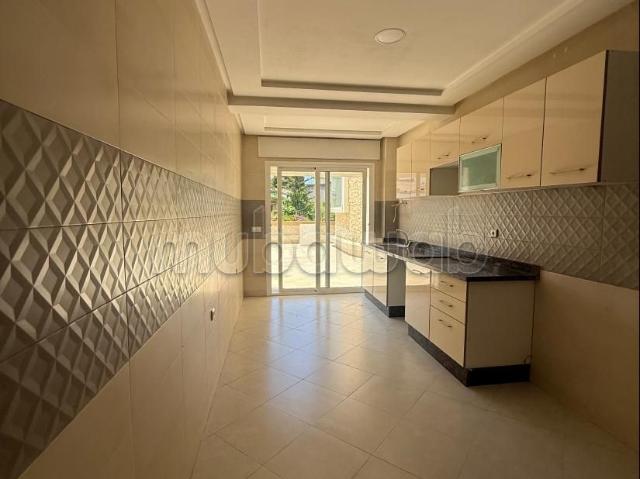 Appartement a la location longue durée plaza torro