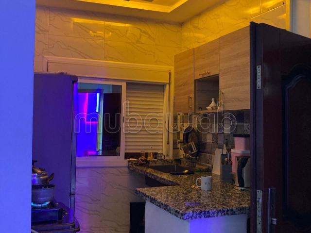 Appartement à l'achat à M'Diq. 1 chambre. Bien meublé