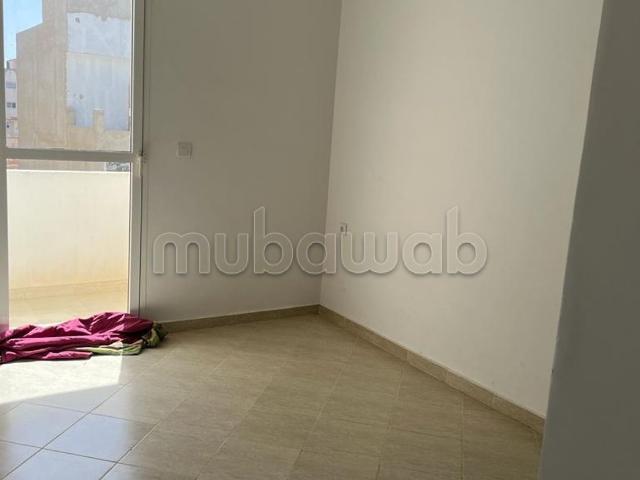 Appartement à l'achat à Tamouda. 1 Pièce