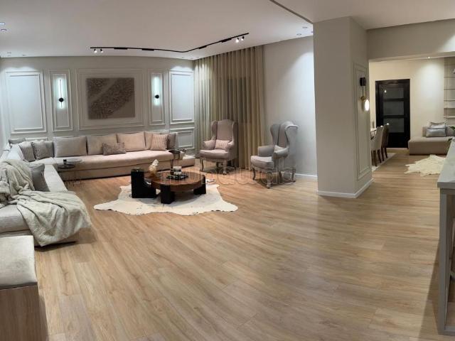 Appartement à l'achat à Val Fleury. Surface de 137 m²